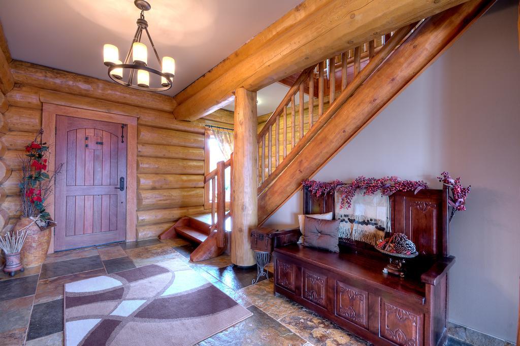 A Okanagan Lakeview Inn Келоуна Екстер'єр фото