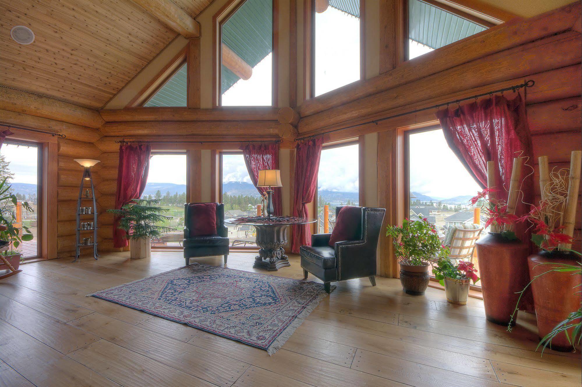 A Okanagan Lakeview Inn Келоуна Екстер'єр фото