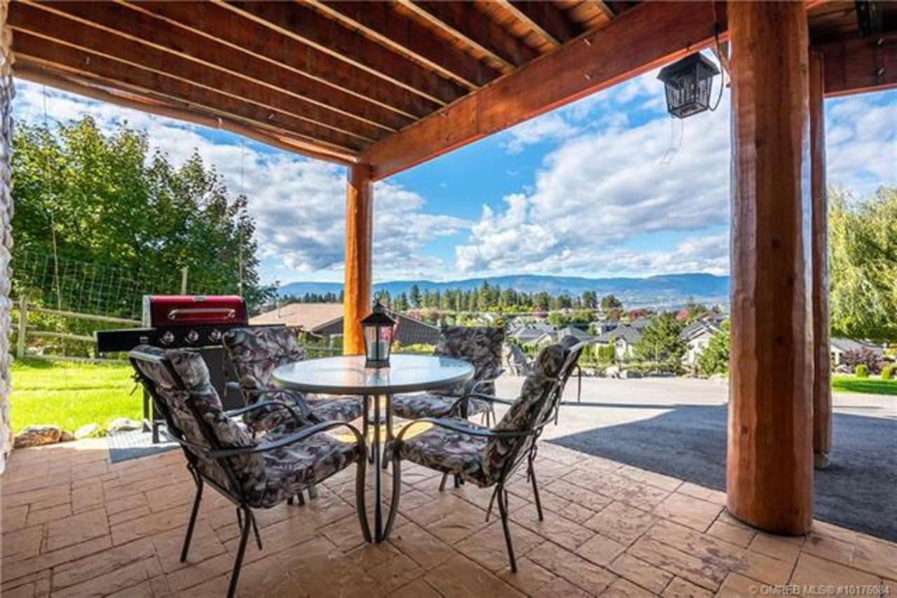 A Okanagan Lakeview Inn Келоуна Екстер'єр фото