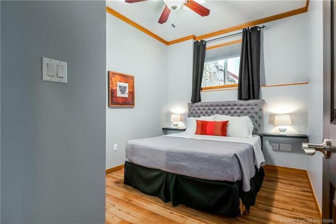 A Okanagan Lakeview Inn Келоуна Екстер'єр фото