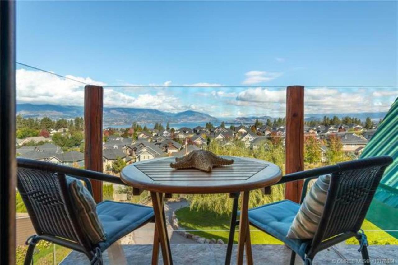 A Okanagan Lakeview Inn Келоуна Екстер'єр фото